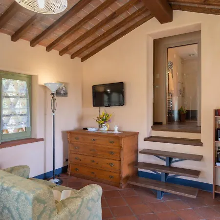 Holiday home Nido Del Sorbino By Interhome Fondaccio